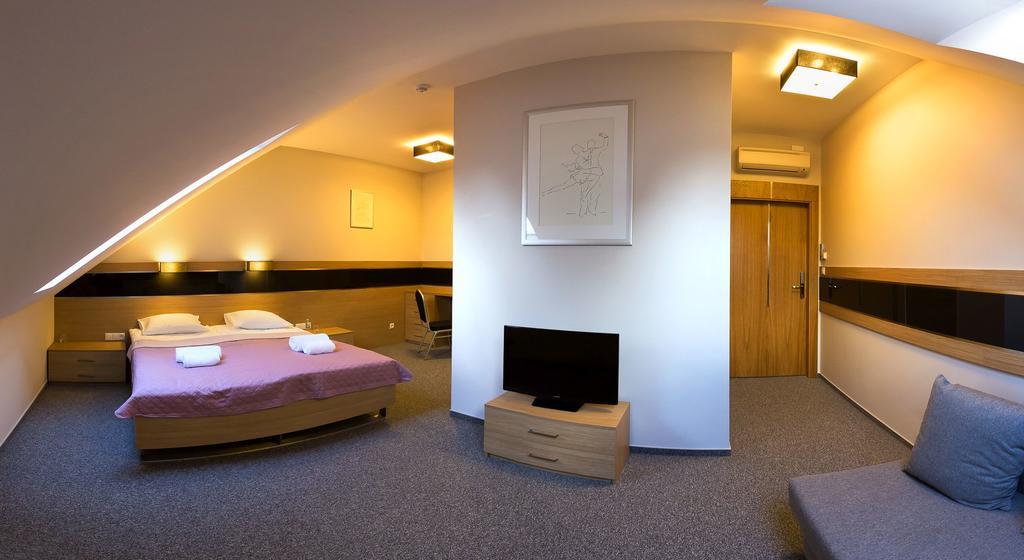 Hotel Karo Radom Rom bilde