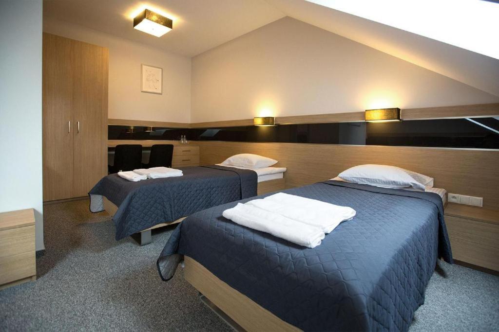Hotel Karo Radom Eksteriør bilde