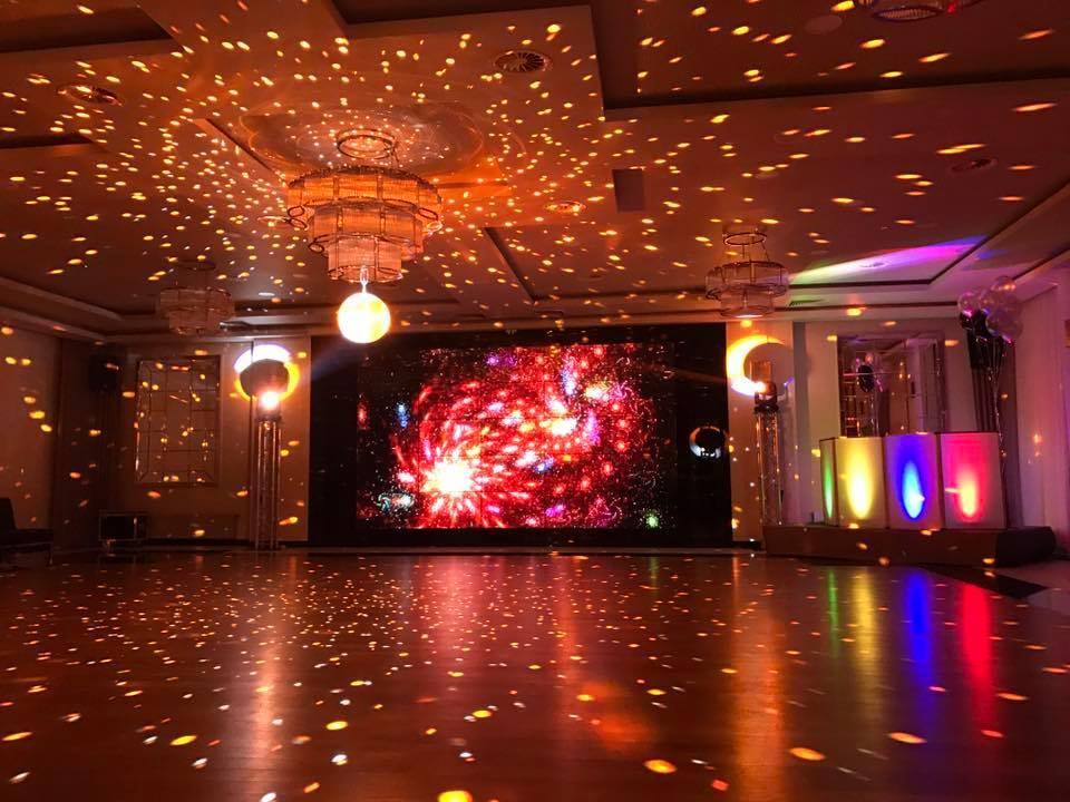 Hotel Karo Radom Eksteriør bilde
